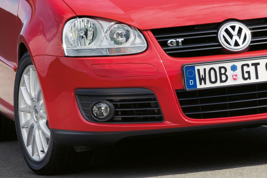  Volkswagen Golf GT 2005 года  (фото 5 из 18)